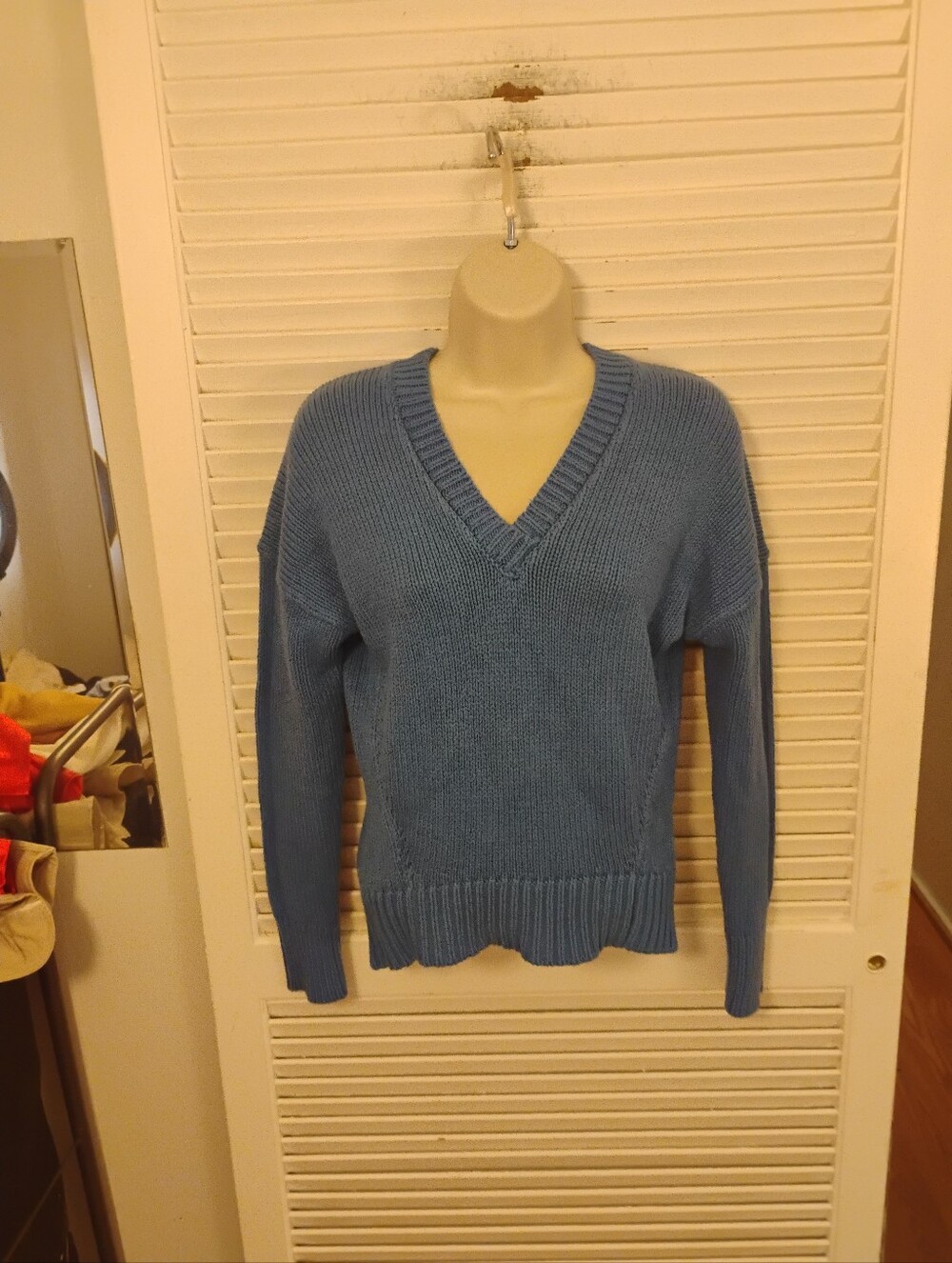 Ann Taylor Women's Blue Knit Sweater - XS
